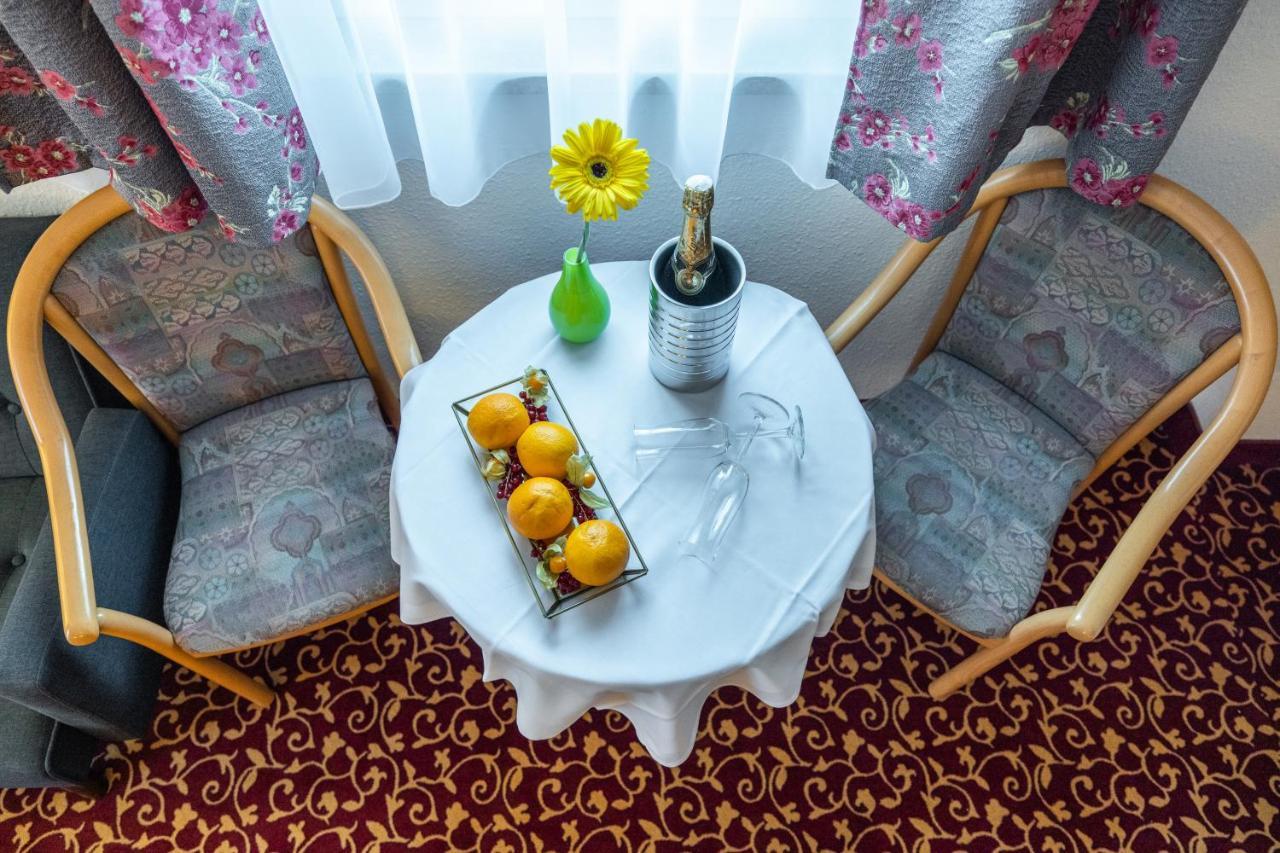 & Cafe Abendroete 2* Курорт-Ойбин