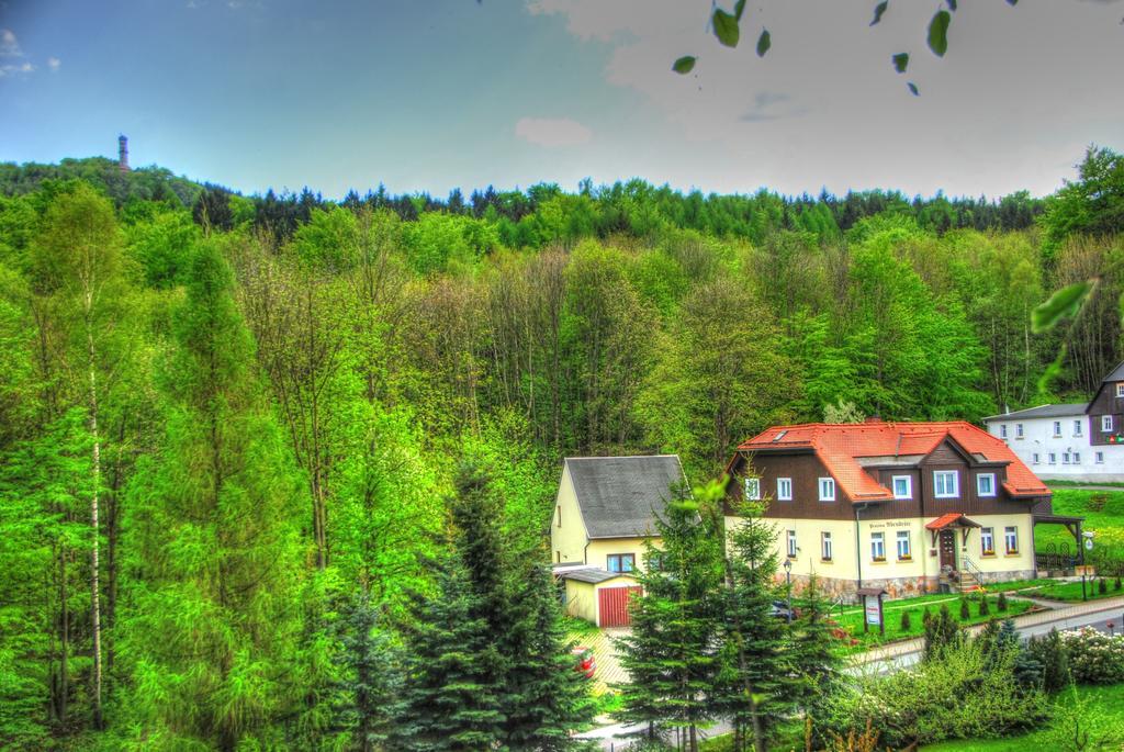 Гостевой дом & Cafe Abendroete 2*